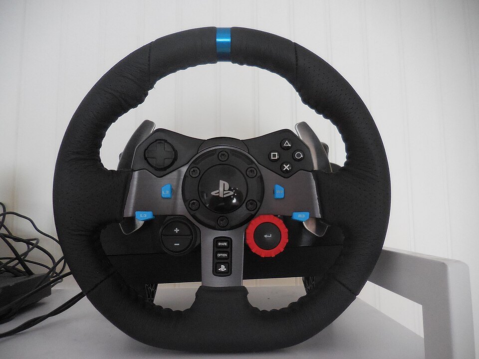 Logitech G29 Driving Force Racing Wheel